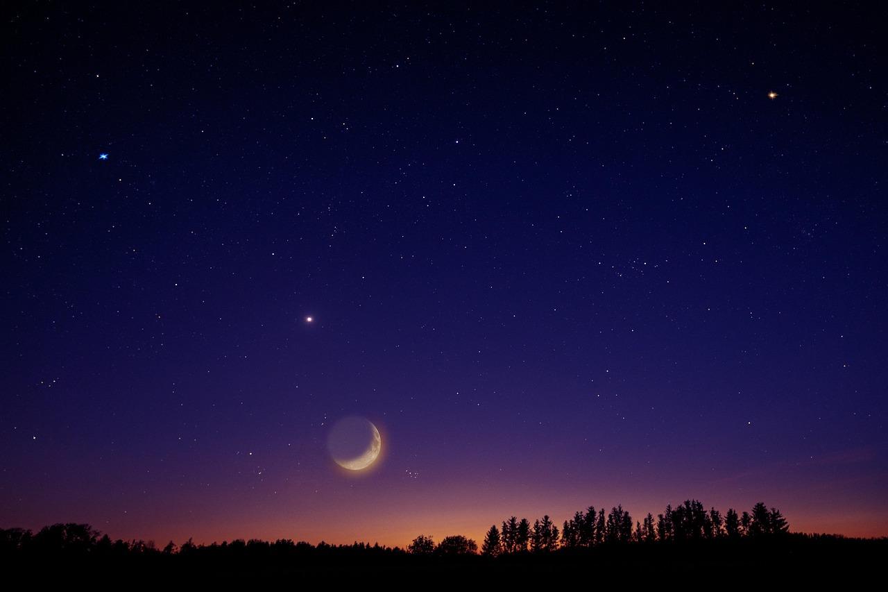 神秘的な夜空